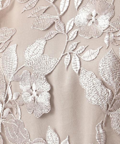Feroux（フェルゥ）の「【大人気のため再入荷！】エンブロイダリーLuxe ドレス（ドレス・レディース・ブラック系/ライトグレー系・1/2）」の11枚目の写真