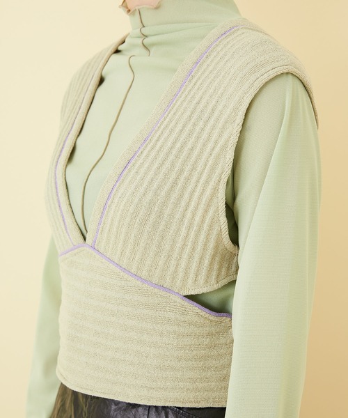 STUDIOUS（ステュディオス）の「【STUDIOUS】ラインリブニットビスチェ（ベスト・レディース・ベージュ/ブラック・FREE）」の13枚目の写真