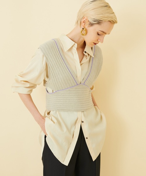 STUDIOUS（ステュディオス）の「【STUDIOUS】ラインリブニットビスチェ（ベスト・レディース・ベージュ/ブラック・FREE）」の5枚目の写真