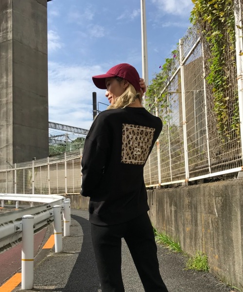 BILLABONG(ビラボン)の「BILLABONG/ビラボン ルーズシルエット スウェット BA014-009(スウェット・レディース・ベージュ/ブラック/ホワイト・M/L)」の6枚目の写真