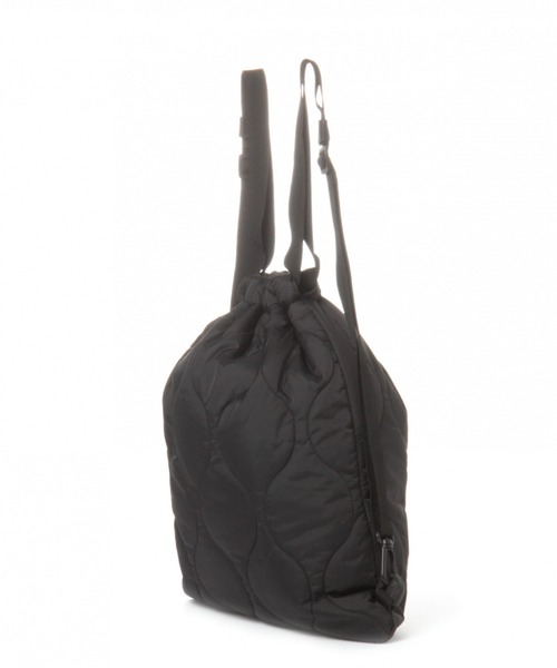 LAKOLE(ラコレ)の「キルティングナップサック / LAKOLE(バックパック/リュック・メンズ・ブラック/ブラウン/グレー・FREE)」の4枚目の写真