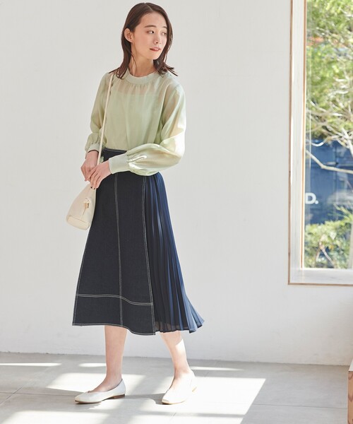 grove(グローブ)の「【新カラー追加】やわここち(R)Vカットスクエアパンプス(パンプス・レディース・サックスブルー/ベージュ/ブラック/アイボリー/ガンメタ/ダークブラウン/ブラック系3・20/25/30/35/50/40/45)」の18枚目の写真