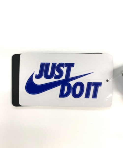 NIKE（ナイキ）の「NIKE/ナイキ SWOOSH SWIRL S/S TEE/スウォッシュ スウィル ショートスリーブ Tシャツ（Tシャツ/カットソー・キッズ・ホワイト/ヘザーグレー・115/110/105/120）」の7枚目の写真