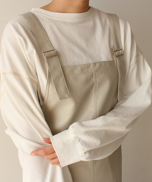 MODE ROBE（モードローブ）の「フェイクレザージャンパースカート（ジャンパースカート・レディース・アイボリー/ブラック・FREE）」の18枚目の写真