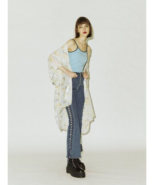 jouetie（ジュエティ）の「サイドレースアップフィットデニム（デニムパンツ・レディース・ブルー/ブラック・SMALL/MEDIUM）」の18枚目の写真