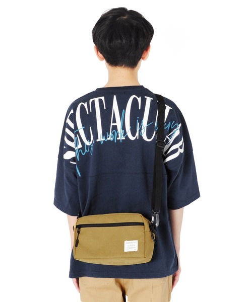 GLAZOS（グラソス）の「スクエアショルダーバッグ（ショルダーバッグ・キッズ・ベージュ/グリーン/ネイビー/ブラック・フリー）」の10枚目の写真