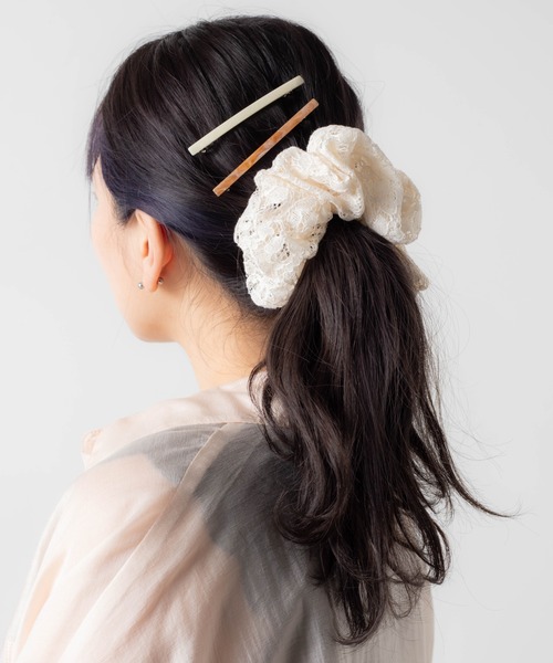 WEGO（ウィゴー）の「WEGO/レースビックシュシュ（シュシュ・レディース・ホワイト/ブラック/ベージュ・FREE）」の2枚目の写真