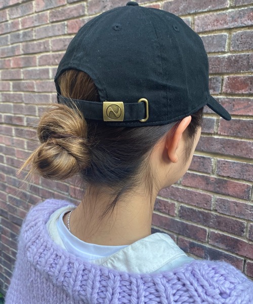 newhattan(ニューハッタン)の「【newhattan】ニューハッタン キャップ STONE WASHED TWILL CAP(キャップ・レディース・ベージュ系/サックスブルー/モーブ系/ブルーグレー/オレンジ/ミント/スモークピンク/グリーン系その他/グリーン系その他2/ライラック/ダークブラウン/ベージュ系1/チャコールグレー/ブラック/ブラック系/ダークブルー/ライトブルー/ダークグリーン/オリーブ/グレー/カーキ/ホワイト/ネイビー/ラベンダー/その他/ライム/レッド系その他/グリーン系/カーキ系/サンドベージュ/ブラック系1/ブルー系・FREE)」の3枚目の写真