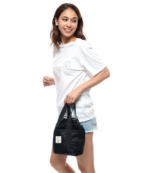 BILLABONG（ビラボン）の「BILLABONG レディース SHOULDER BAG バッグ 【2021年夏モデル】/ビラボンきんちゃくショルダーバック2way（ショルダーバッグ・レディース・ブラック/ベージュ/ラベンダー・FREE）」の4枚目の写真