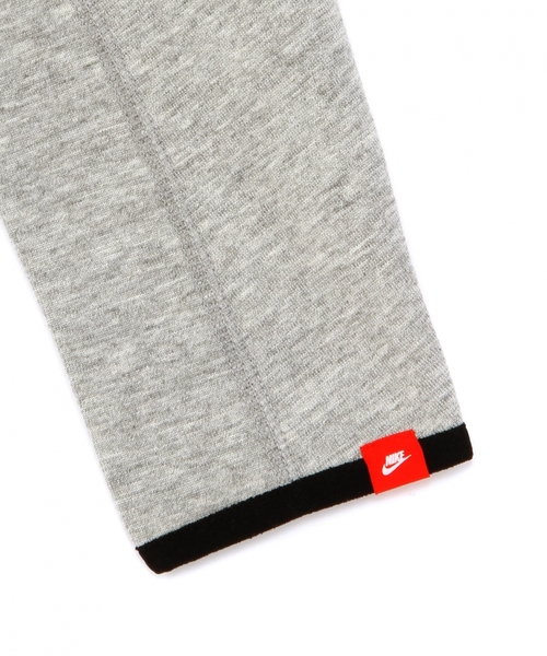 green label relaxing(グリーンレーベルリラクシング)の「【JUNIOR】NIKEテックフリースジップフーディ(パーカー・キッズ・グレー・130/140/150)」の7枚目の写真