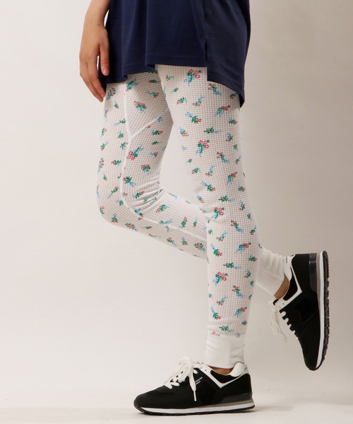 JEMORGAN(ジェーイーモーガン)の「JEMORGAN ワッフルブーケ柄レギンス(パック入)(レギンス/スパッツ・レディース・ホワイト/杢グレー・FREE)」の1枚目の写真