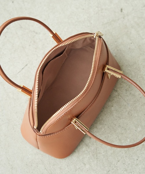 ROPE' PICNIC（ロペピクニック）の「【軽量】レクタンメタルミニラウンドボストン＆ショルダーバッグ（ショルダーバッグ・レディース・ブラック/キャメル/ベージュ系その他/イエロー/レッド系その他2/ライトグリーン/ダークブラウン・FREE）」の19枚目の写真