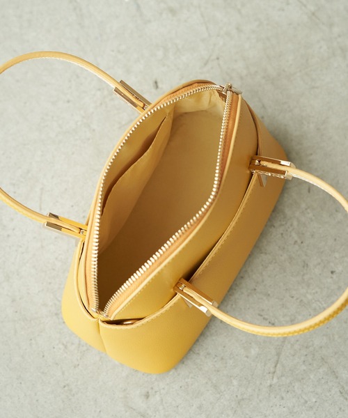 ROPE' PICNIC（ロペピクニック）の「【軽量】レクタンメタルミニラウンドボストン＆ショルダーバッグ（ショルダーバッグ・レディース・ブラック/キャメル/ベージュ系その他/イエロー/レッド系その他2/ライトグリーン/ダークブラウン・FREE）」の21枚目の写真