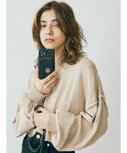 EVRIS（エヴリス）の「ボールチェーンiPhone12/12Proケース（スマホケース/カバー・レディース・ブラック/ブラウン・FREE）」の7枚目の写真