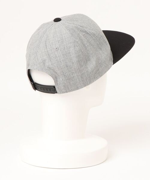 US VANS(ユーエスヴァンズ)の「【VANS】VANS DROP V Ⅱ SNAPBACK CAP(BEY)(キャップ・メンズ・ブラック×ホワイト/グレー系その他・FREE)」の4枚目の写真