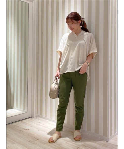 SHOO・LA・RUE（シューラルー）の「◆【S-3L/標準丈/3Dスキャン】スラウチーテーパードパンツ（その他パンツ・レディース・ダークネイビー/ベージュ/ブルー/オリーブ/サンドベージュ/ブラック・02/04/05/03/01）」の16枚目の写真