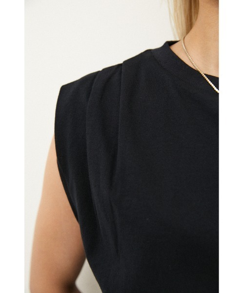 LAGUA GEM（ラグアジェム）の「SHOULDER TUCK CUT TOPS（タンクトップ・レディース・ホワイト/ブラウン/ブラック・FREE）」の21枚目の写真