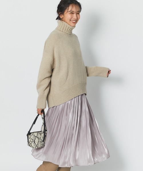 RIVE DROITE（リヴドロワ）の「シンプルだけど、一枚で様になる　ラムウールハイネックニット（ニット/セーター・レディース・ベージュ/ミント/オレンジ・FREE）」の8枚目の写真