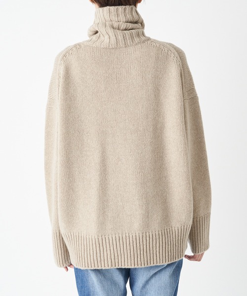 RIVE DROITE（リヴドロワ）の「シンプルだけど、一枚で様になる　ラムウールハイネックニット（ニット/セーター・レディース・ベージュ/ミント/オレンジ・FREE）」の21枚目の写真