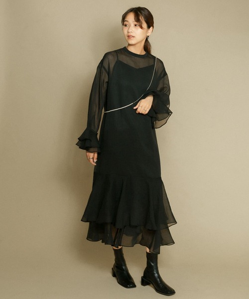 KBF（ケイビーエフ）の「シアーラッフルワンピース（ワンピース・レディース・ライトベージュ/ライトブルー/ブラック・ONE）」の18枚目の写真