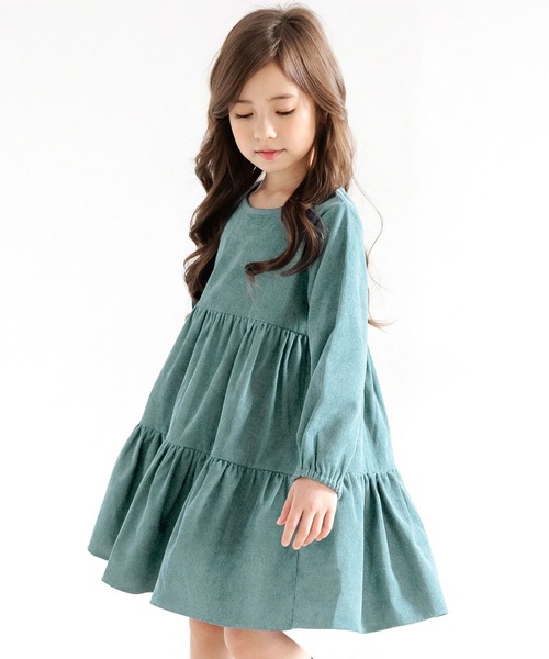 Bee des Bee（ビーデスビー）の「コーデュロイ風 ティアードワンピース（ワンピース・キッズ・ラベンダー/チャコール/ブラウン/ブラック/テラコッタ/ブルー系その他/ライトグレー/セージグリーン/オレンジ系/ブルー系その他2/ミント/ベージュ/ピンク系/グリーン系その他/ピンク系1/パープル/ピンクベージュ/ピンク系3/アイボリー/パープル系その他/ライトブルー/ブルー系その他3・140cm/110cm/100cm/130cm/120cm/150cm）」の14枚目の写真