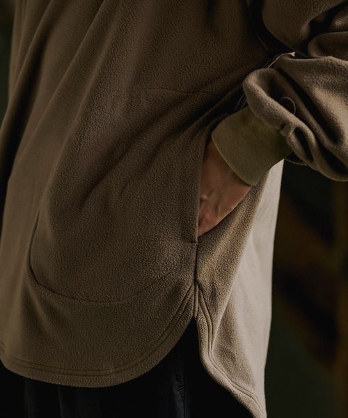 GORDON MILLER(ゴードンミラー)の「GORDON MILLER(ゴードンミラー) MICRO FLEECE ANORAK ( マイクロフリースアノラック)(2colors)(Men's)(21A-GM013)(パーカー・メンズ・ブラック/タン・M/L)」の19枚目の写真