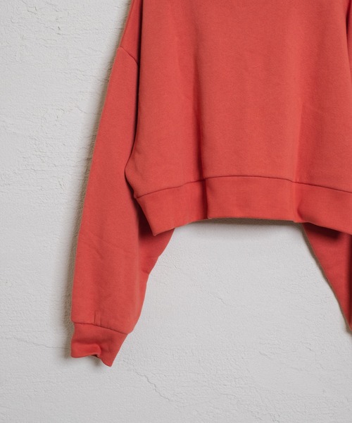 Kastane（カスタネ）の「【コラボアイテム】Yuri Hanamori コラボ クロップドスェット（スウェット・レディース・オレンジ・FREE）」の3枚目の写真