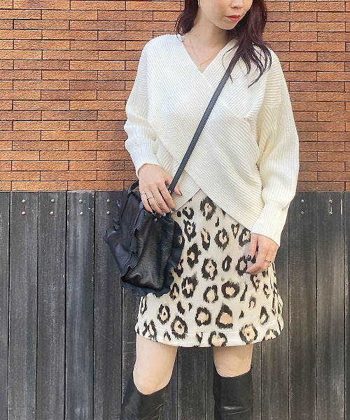 GALENA（ガレナ）の「【GALENA/ガレナ】クロス編みニット（ニット/セーター・レディース・ライトピンク/ホワイト/ライトブルー/ブラック・FREE）」の2枚目の写真