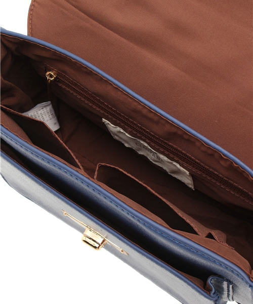OUTLET（アウトレット）の「【Ciaopanic】フラップヒネリ2WAYショルダー（ショルダーバッグ・レディース・グリーン/ネイビー/ピンク・0）」の4枚目の写真