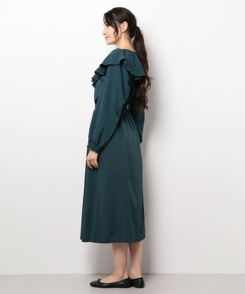新品タグなし◯オールドマンズテーラー フリルカラー ワンピース グリーン Te chichi TERRASSE（テチチテラス）の「フリルカラーワンピース