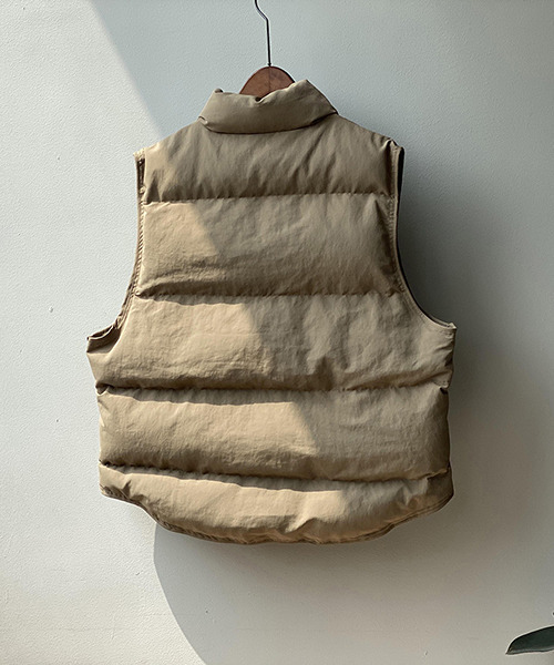 c.u.l（シーユーエル）の「シンプルオーバーサイズダウンベスト culw152（ダウンベスト・レディース・アイボリー/ブラック/ベージュ・M/L）」の22枚目の写真