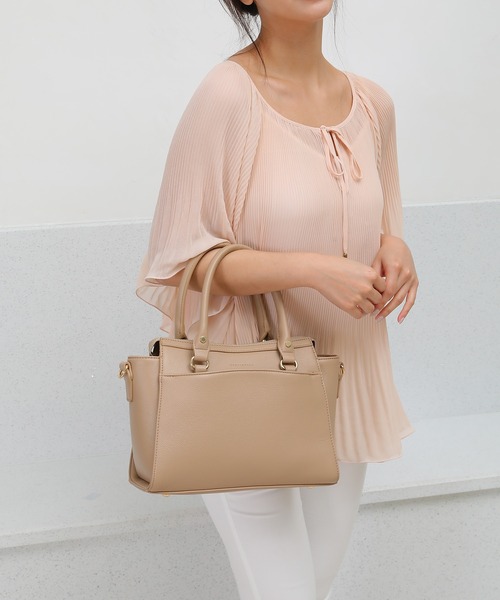 MERCURYDUO(マーキュリーデュオ)の「【MERCURYDUO/マーキュリーデュオ】アイリーン エディターズバッグ(ショルダーバッグ・レディース・ブラック/ベージュ/アイボリー・FREE)」の10枚目の写真