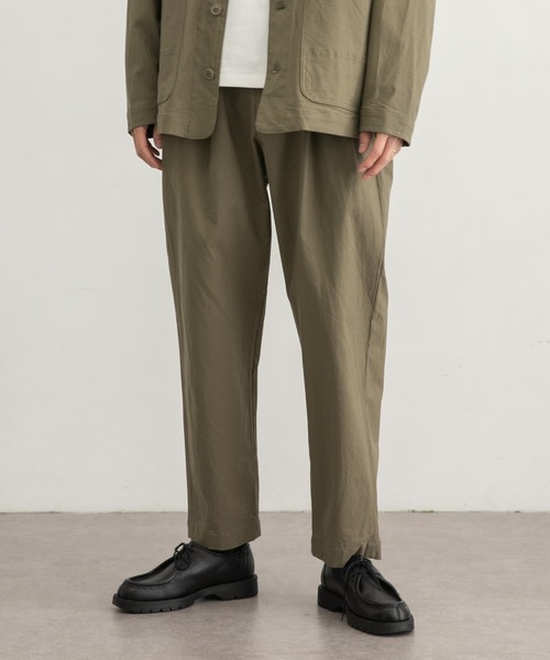 WORK NOT WORK URBAN RESEARCH(ワークノットワークアーバンリサーチ)の「WORK NOT WORK Stretch Twill 2Tuck Pants(その他パンツ・メンズ・ネイビー/オフホワイト/オリーブ・SMALL/MEDIUM/LARGE)」の22枚目の写真