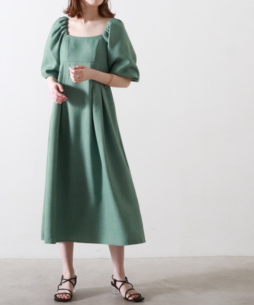 ボリュームスリーブワンピース