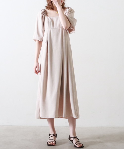 ボリュームスリーブワンピース