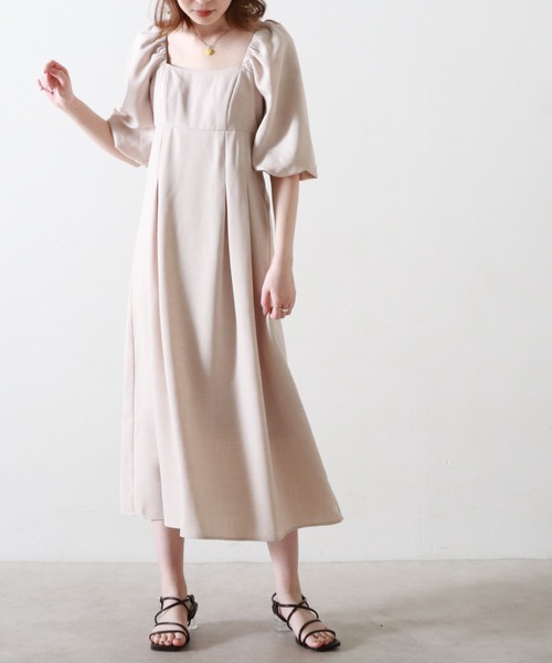 ボリュームスリーブワンピース