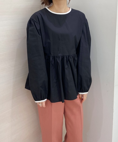 solleim(ソルレム)の「パイピングボリュームスリーブブラウス(シャツ/ブラウス・レディース・ブラック/オフホワイト・M)」の9枚目の写真