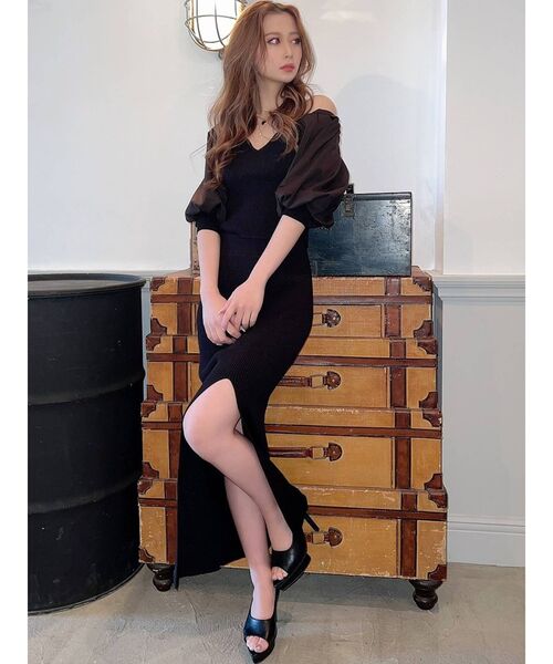 RESEXXY(リゼクシー)の「ディープスリットリブニットスカート【セットアップ着用可能】(スカート・レディース・ブラック/ブルー/ベージュ/アイボリー・FREE)」の8枚目の写真