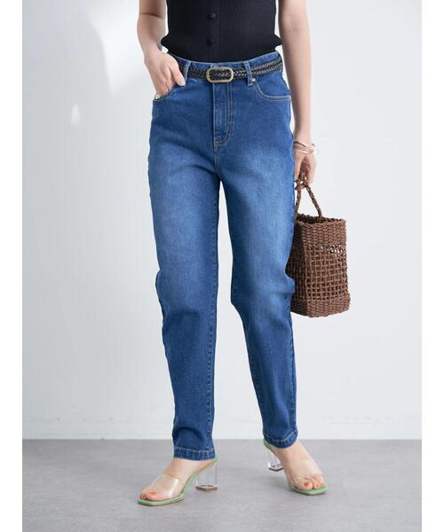 earth music&ecology(アースミュージックアンドエコロジー)の「デニムテーパードパンツ(デニムパンツ・レディース・インディゴブルー/ブラック・M/S/L)」の20枚目の写真