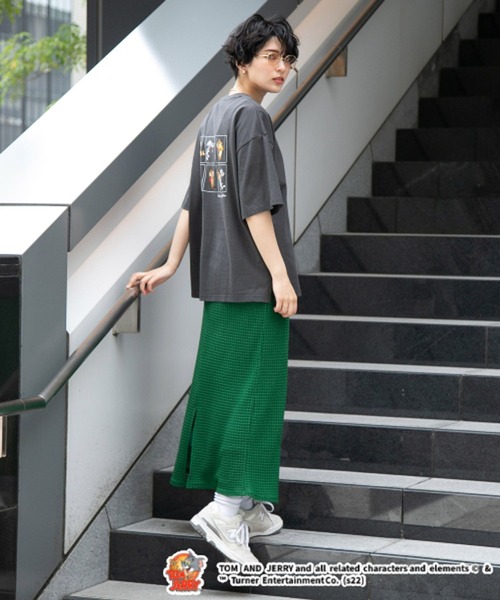 RAGEBLUE(レイジブルー)の「トムとジェリー/バックプリントTシャツ(Tシャツ/カットソー・レディース・ホワイト/スミクロ/ブルー・FREE)」の11枚目の写真