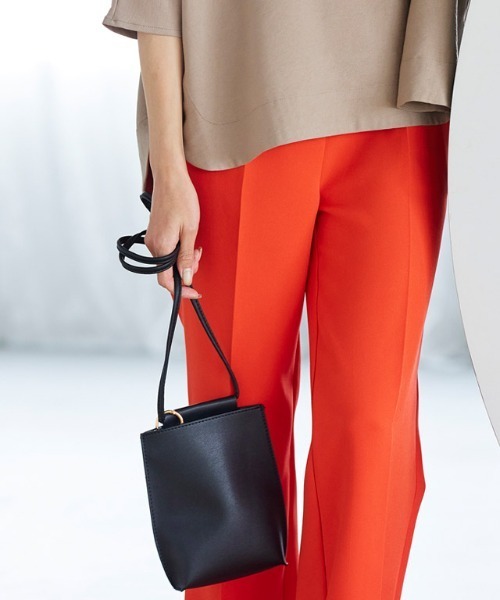 Pierrot（ピエロ）の「ミニポシェットショルダーバッグ（ショルダーバッグ・レディース・アイボリー/ブラック/グレイッシュベージュ/パープル/シルバー・FREE）」の3枚目の写真