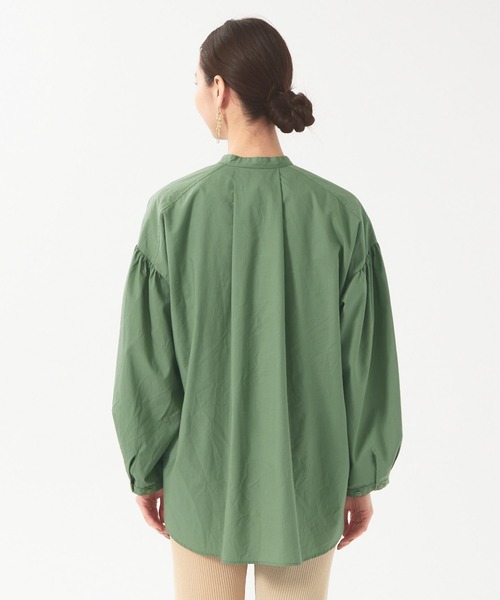 qualite(カリテ)の「ダンプバンドカラーシャツ(シャツ/ブラウス・レディース・グリーン/ネイビー・36/38)」の10枚目の写真
