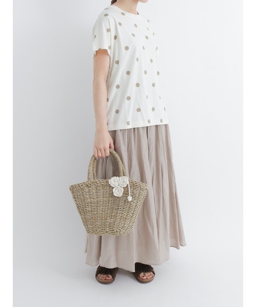 Samansa Mos2（サマンサ モスモス）の「【オーガニックコットン】ドット柄プリントＴシャツ（Tシャツ/カットソー・レディース・ベージュ/ブルー/チャコール/キナリ・ﾌﾘ-）」の16枚目の写真