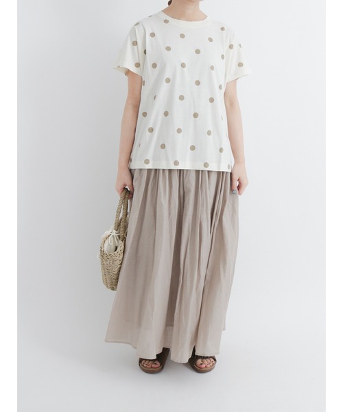 Samansa Mos2（サマンサ モスモス）の「【オーガニックコットン】ドット柄プリントＴシャツ（Tシャツ/カットソー・レディース・ベージュ/ブルー/チャコール/キナリ・ﾌﾘ-）」の17枚目の写真
