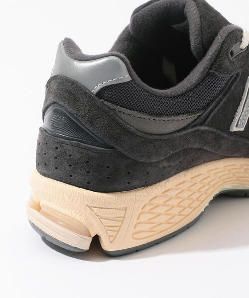 TOMORROWLAND （トゥモローランド）の「New Balance M2002R スニーカー（スニーカー・レディース・ブルー系その他4/グリーン系その他4・23/24/25）」の7枚目の写真