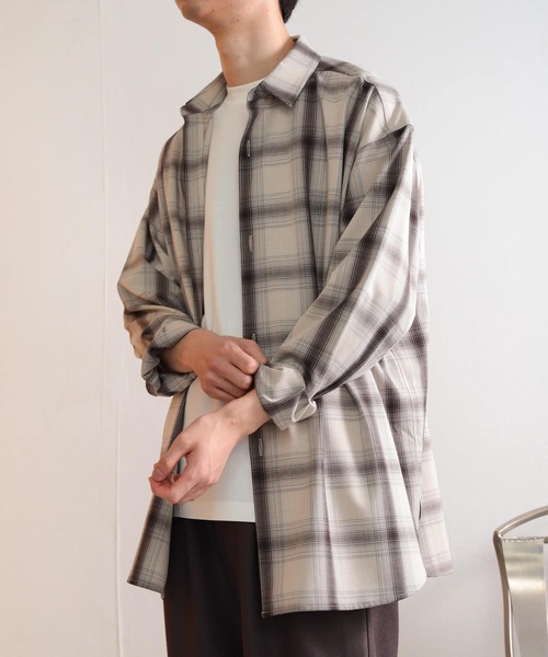 SENSE OF PLACE by URBAN RESEARCH(センスオブプレイスバイアーバンリサーチ)の「『イージーケア』カラールーズシャツ(シャツ/ブラウス・メンズ・ブラウン/ライトベージュ/ブラック/その他2/チャコールグレー/その他1・MEDIUM/LARGE)」の6枚目の写真