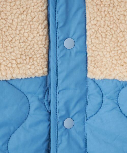 green label relaxing（グリーンレーベルリラクシング）の「TJ ボア×キルト コート 100-130cm（ノーカラーコート・キッズ・ブラック/コバルトブルー/ライトグレー・100cm/130cm/110cm/120cm）」の4枚目の写真