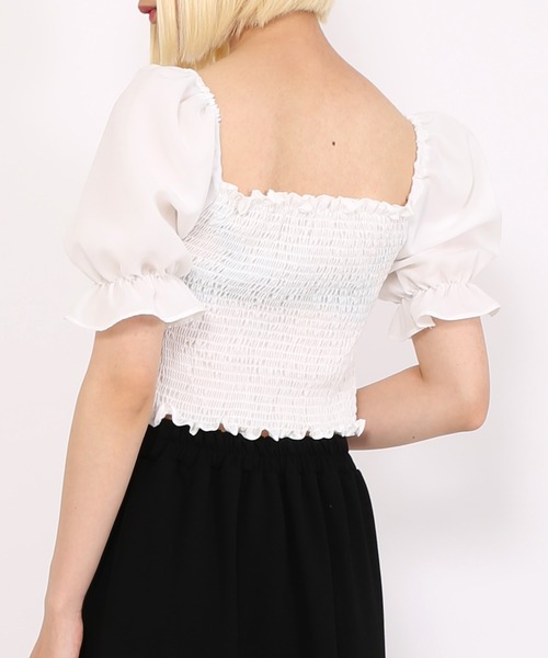 PUNYUS（プニュズ）の「シャーリングショートブラウス（シャツ/ブラウス・レディース・ブラック/ホワイト・4/1/2/3）」の9枚目の写真