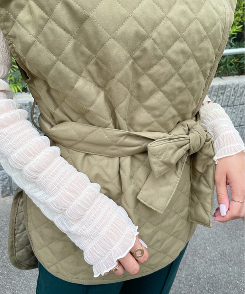 StyleSea（スタイルシー）の「ピーチキャンバスキルティングオーバーベスト（ベスト・レディース・ブラック/カーキ/アイボリー/ベージュ・MEDIUM）」の14枚目の写真