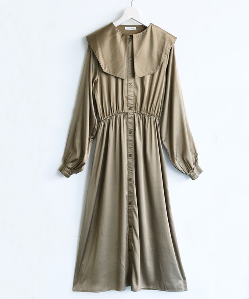 cheriella（シェリエラ）の「【cheriella】WEB限定ピーチサテンビッグカラーワンピース（ワンピース・レディース・ブラック/パープル/モカ・M）」の4枚目の写真